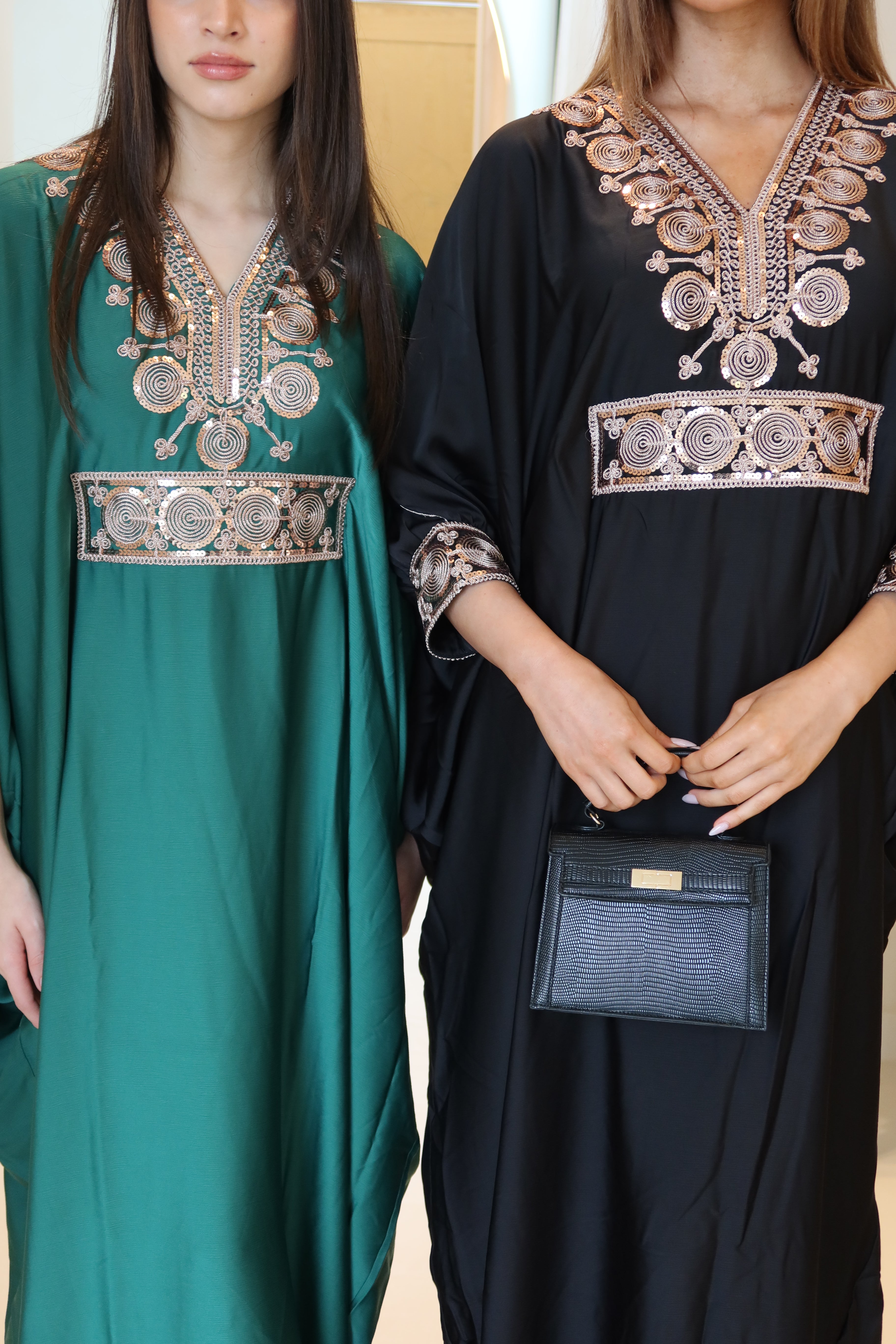 Raya kaftan