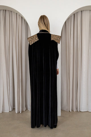Abaya Al-Sultana