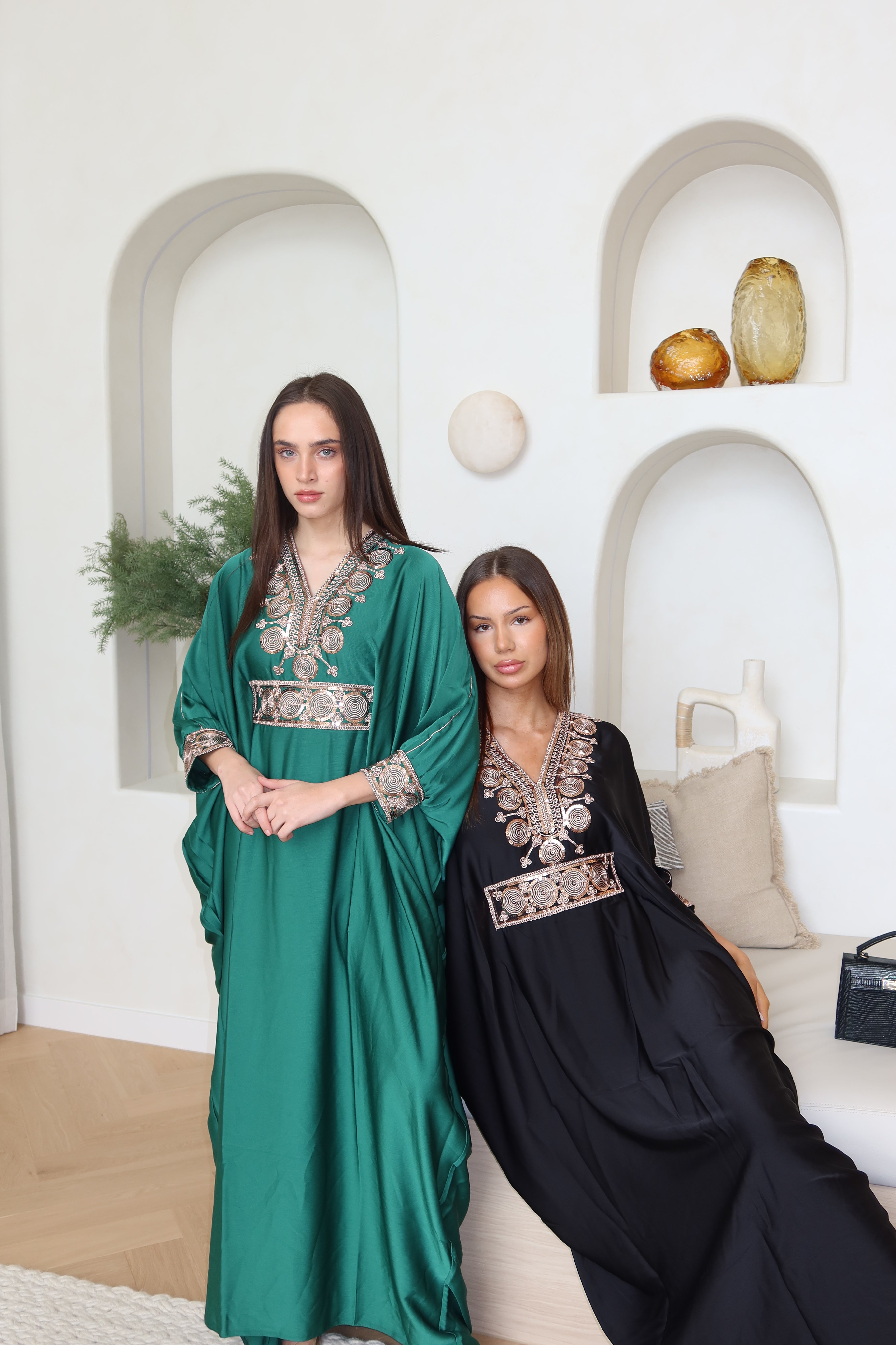 Raya kaftan