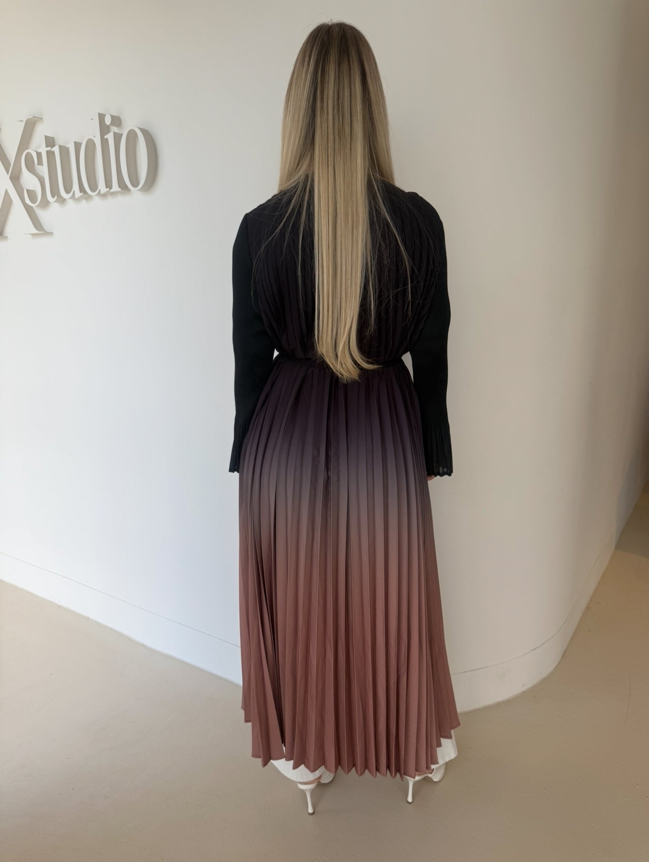 ombre pleated kimono